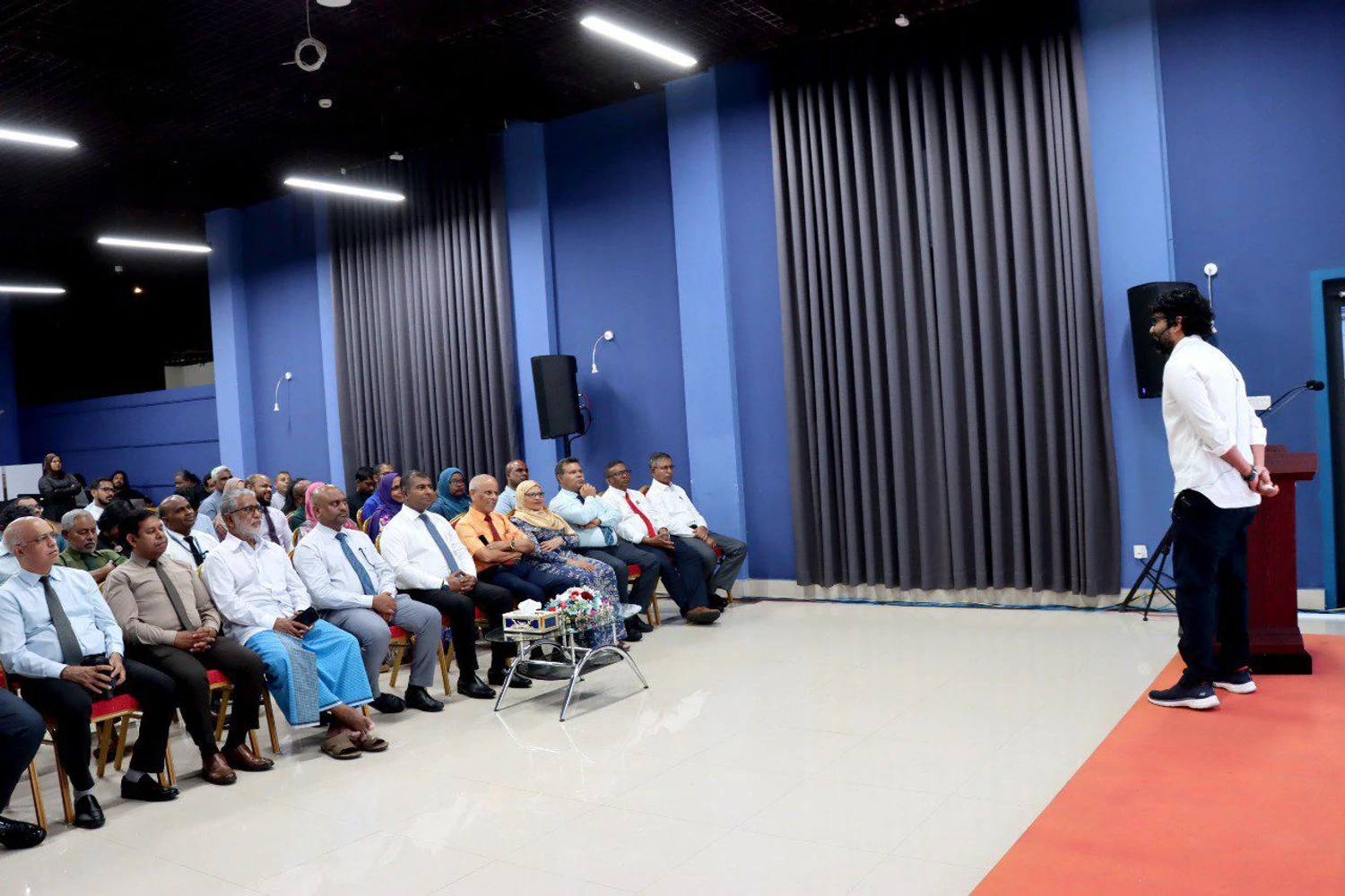 ގޫގުލްގެ މަންސައަށް ދިވެހިބަސް ލުން މި މައުޟޫޢުއަށް ޚާއްޞަ ސިންތާއެއް ބާއްވައިފި.