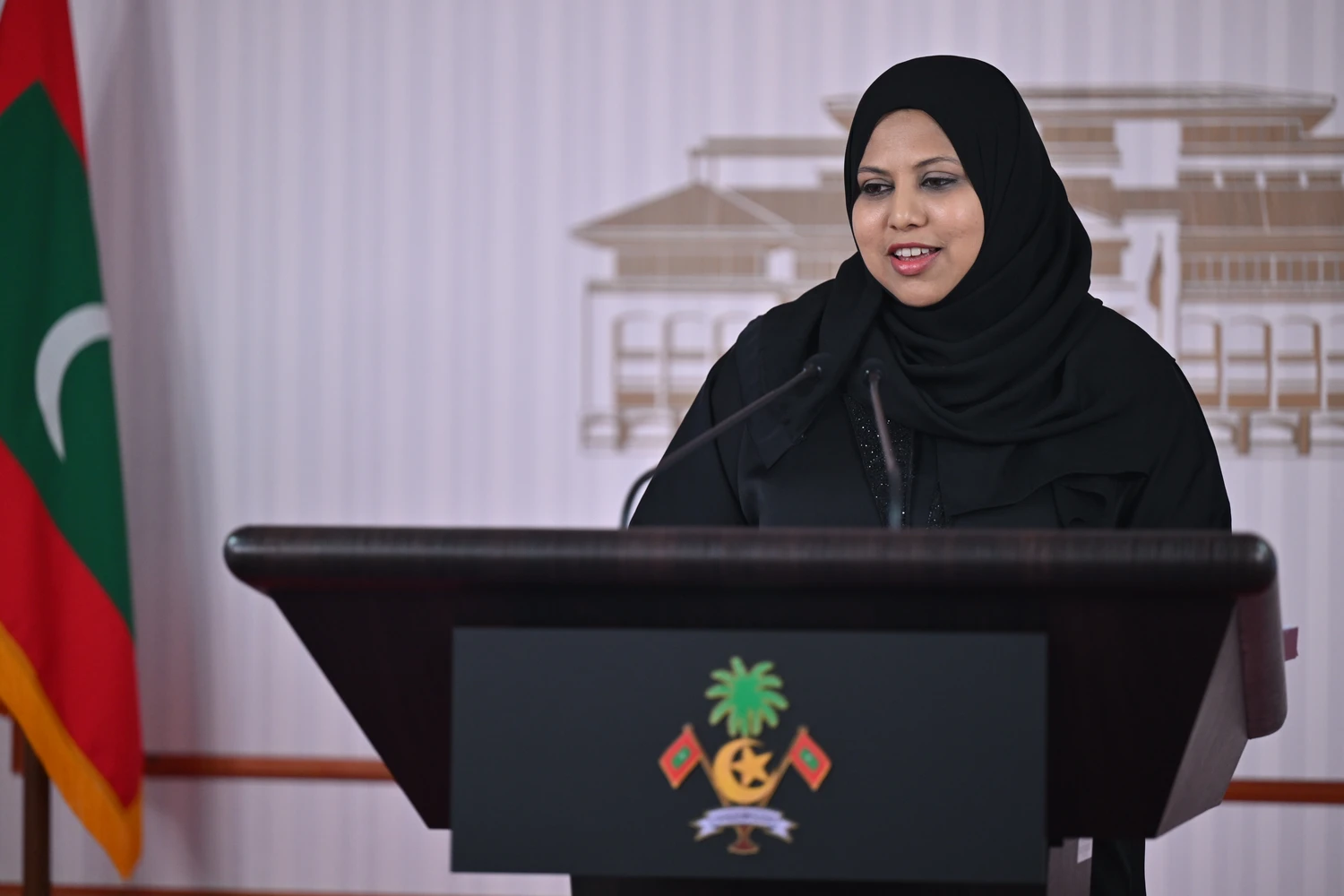 ޤައުމީ ދާރުލްއާސާރު ކޮންމެ ހޮނިހިރު ދުވަހަކު ހުޅުވާގޮތަށް ހަމަޖައްސަވައިފި